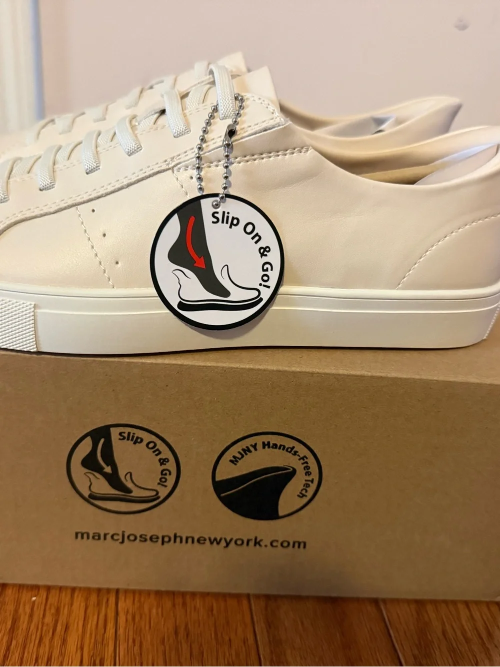 Marc Joseph New York White Leather Lace-Up Sneakers – New in Box, size 8